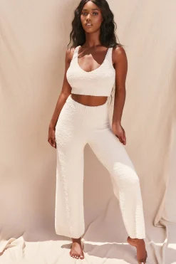 Oh Polly Women'S Clothing Sale - $65 And Under | Women'S Clothing Sale - $40 And Under^Cosy V Neck Tank Top in Ivory