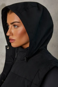 Oh Polly Coats^Cropped Puffer Jacket with Detachable Sleeves in Black