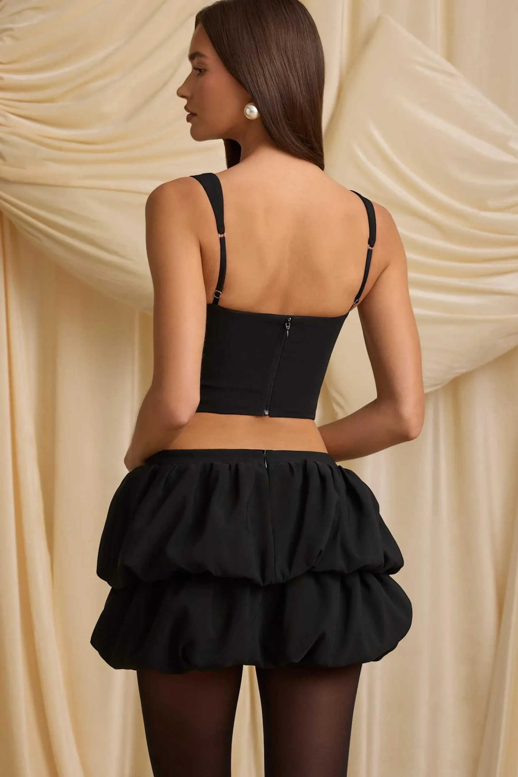 Oh Polly Skirts & Skorts | Bottoms^Layered Bubble Hem Mid-Rise Mini Skirt in Black TrueRed