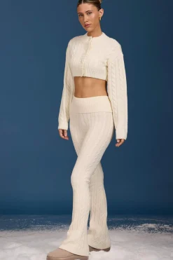 Oh Polly Petite | Knitwear^Petite Cable-Knit Flared Trousers in Cream