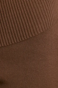 Oh Polly Petite^Petite Chunky Knit Kick Flare Trousers in Espresso