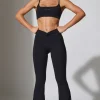 Oh Polly Petite^Petite Twist Waist Flare Leggings in Black