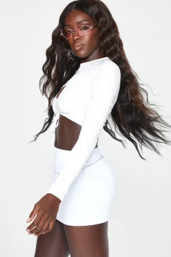 Oh Polly Women'S Clothing Sale - $65 And Under | Women'S Clothing Sale - $40 And Under^Ruched Cut Out Crop Top in Ivory
