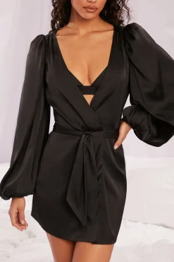 Oh Polly Women'S Clothing Sale - $65 And Under | Women'S Clothing Sale - $40 And Under^Satin Balloon Sleeve Robe in Black