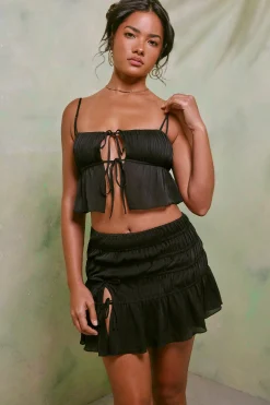 Oh Polly Women'S Clothing Sale - $65 And Under | Women'S Clothing Sale - $40 And Under^Shirred Tie Up Front Crop Top in Black