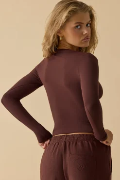 Oh Polly Tops^Soft Active Long Sleeve Top in Mahogany
