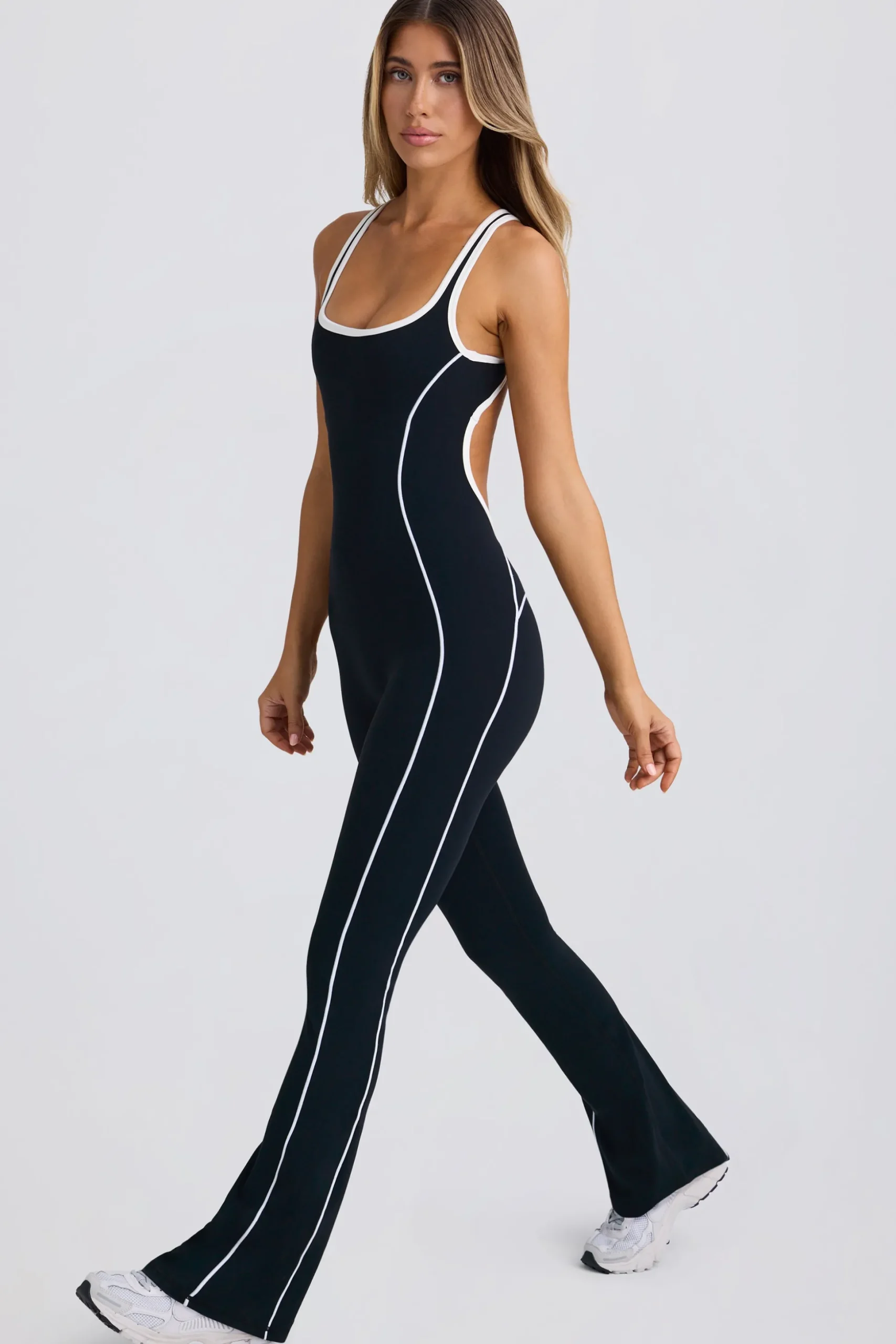 Oh Polly Unitards | Jumpsuits & Unitards^Soft Active Open-Back Jumpsuit in Black