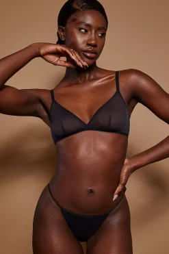 Oh Polly Lounge & Intimates | Bride To Be^Soft Mesh Single Layer Triangle Bra in Black