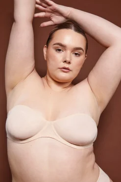 Oh Polly Lounge & Intimates | Bride To Be^Soft Mesh Strapless Bra in Beige
