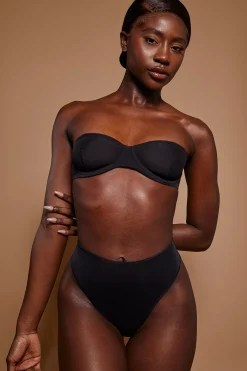 Oh Polly Lounge & Intimates | Bride To Be^Soft Mesh Strapless Bra in Black