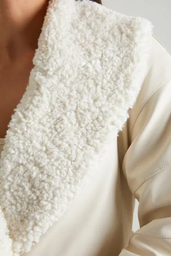Oh Polly Outerwear | Fall Outfits^Tie Up Coat with Shearling Collar and Cuffs in Cream