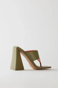 Oh Polly Women'S Clothing Sale - $65 And Under | Women'S Clothing Sale - $40 And Under^Toe Post Leatherette Mule Heels in Olive