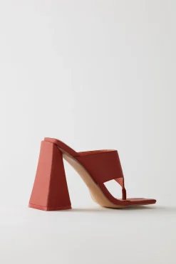 Oh Polly Women'S Clothing Sale - $40 And Under | Women'S Clothing Sale - $65 And Under^Toe Post Leatherette Mule Heels in Terracotta
