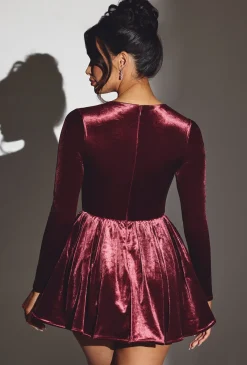 Oh Polly Party Dresses | Holiday Party Dresses & Outfits^Velvet Long Sleeve Corset Mini Dress in Wine