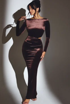 Oh Polly Fall Outfits | Holiday Party Dresses & Outfits^Velvet Long Sleeve Maxi Dress in Chocolate Brown ChocolateBrown