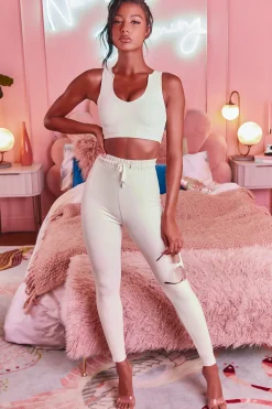 Oh Polly Women'S Clothing Sale - $65 And Under | Women'S Clothing Sale - $40 And Under^We Chillin’ Petite High Waisted Leggings in Cream