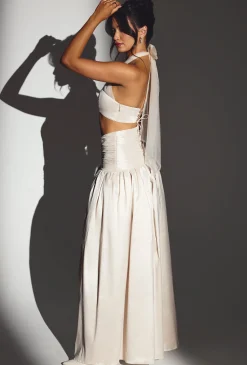 Oh Polly Women'S Clothing Sale - $65 And Under | Bride To Be^Woven Twill Voluminous Maxi Skirt in Ivory